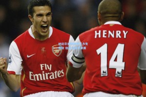 纳达尔关键破发点力克强敌 挺进法网半决赛