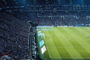 亚冠联赛激战正酣 中超豪门遭遇强敌挑战