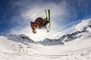 诺坎普见证历史性之夜，巴萨女足七球狂胜拜仁，主帅直言比分超预期